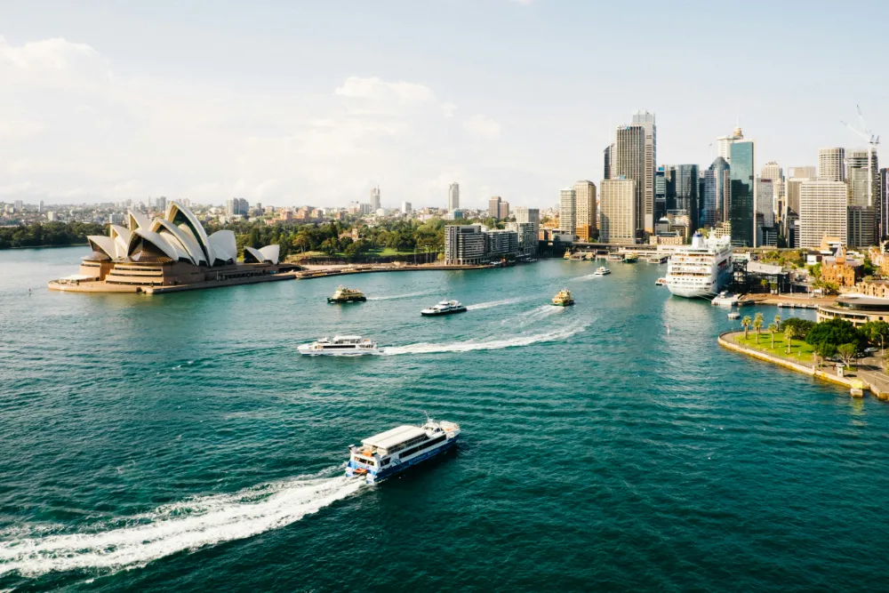 Which Is The Best eSIM For Australian Travellers