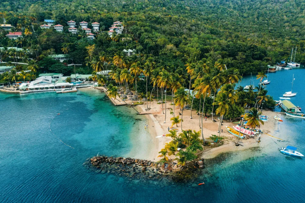 best time to visit st lucia