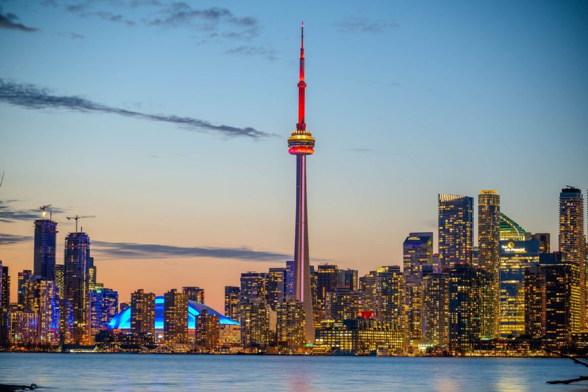Toronto skyline and CN Tower at dusk, Canada travel eSIM guide