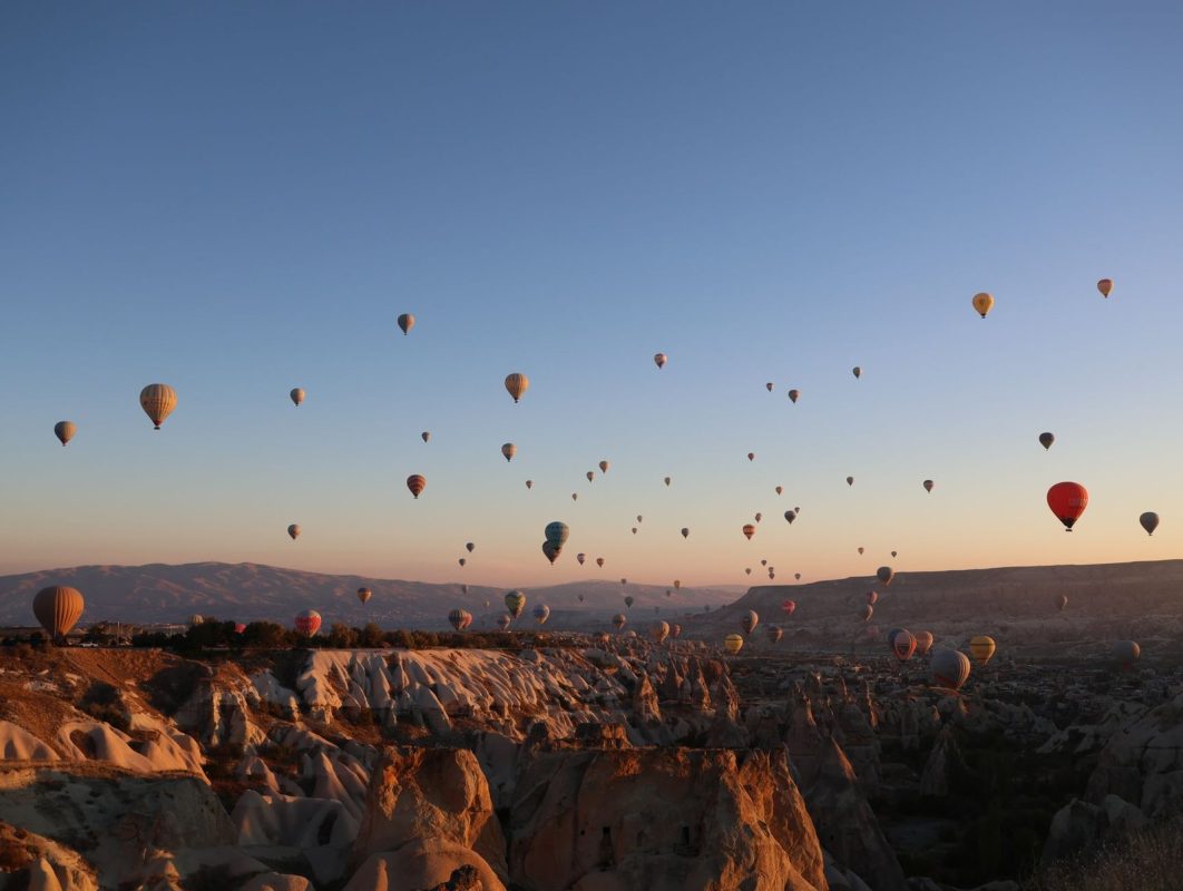 Hot air balloons over Cappadocia, Turkey travel eSIM guide